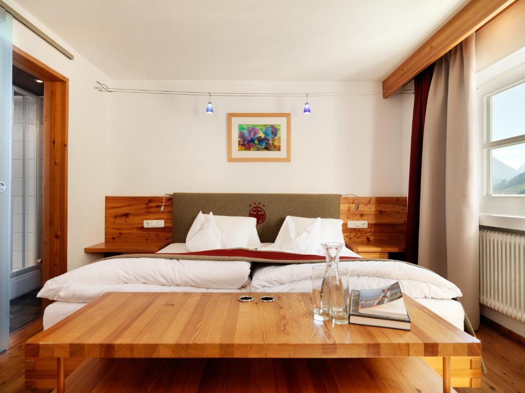 Standard Double Room,1580701783:JPEG